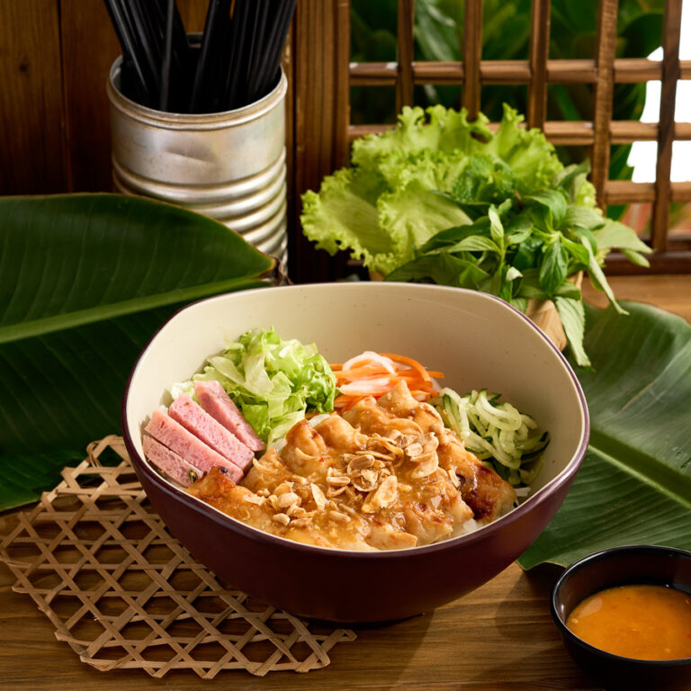 Bún-trộn-Nem-nướn-Dran